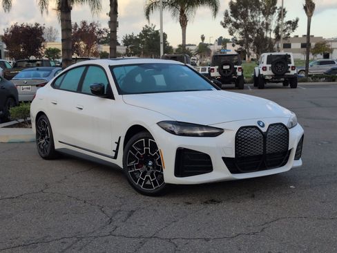 New 2025 BMW i4 eDrive40 w/ M Sport Package image 2