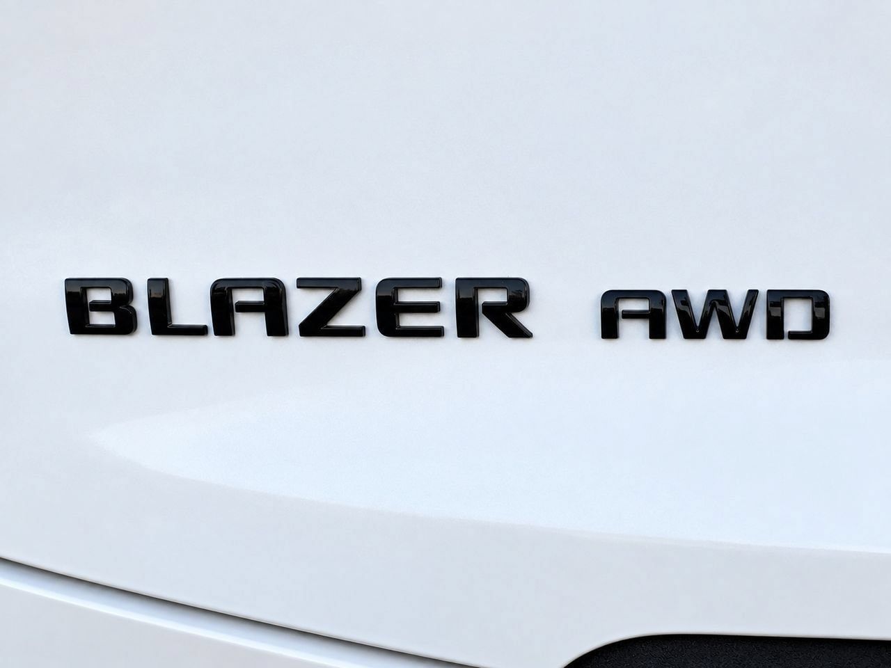 Certified 2022 Chevrolet Blazer RS w/ Enhanced Convenience Package AWD/4WD image 8