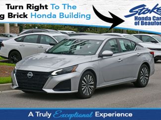 Used 2023 Nissan Altima 2.5 SV video 1