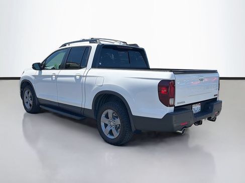 Certified 2025 Honda Ridgeline TrailSport image 7
