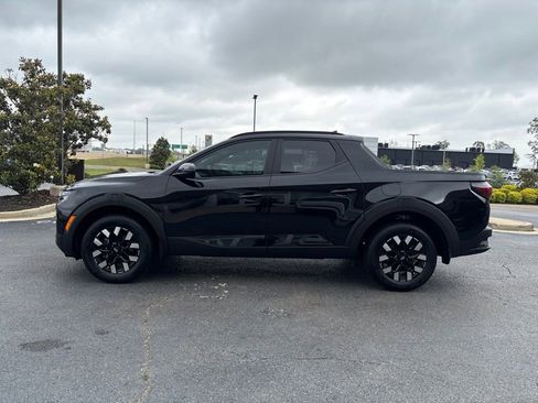 Certified 2025 Hyundai Santa Cruz SEL FWD image 9