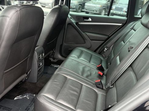 Used 2015 Volkswagen Tiguan R-Line image 15