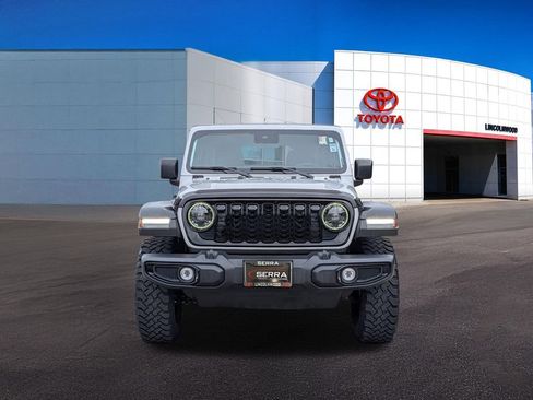 Used 2024 Jeep Wrangler Unlimited Sport AWD/4WD image 4