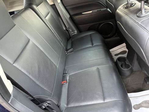 Used 2016 Jeep Compass High Altitude FWD image 15
