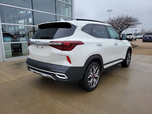 Used 2023 Kia Seltos SX image 5