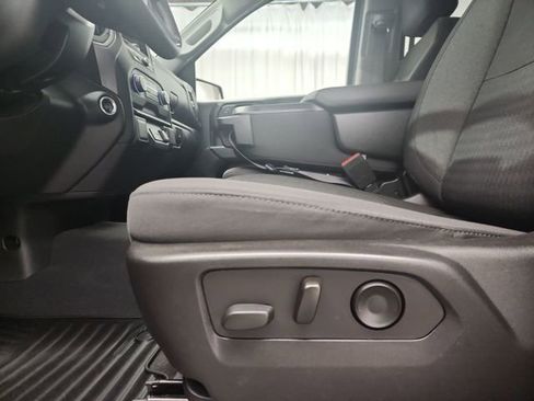 Used 2022 Chevrolet Silverado 1500 Custom w/ LPO, Dark Essentials Package image 17