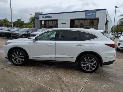 Used 2024 Acura MDX FWD w/ Technology Package image 7