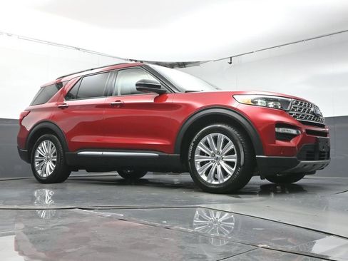 Used 2020 Ford Explorer Limited image 41