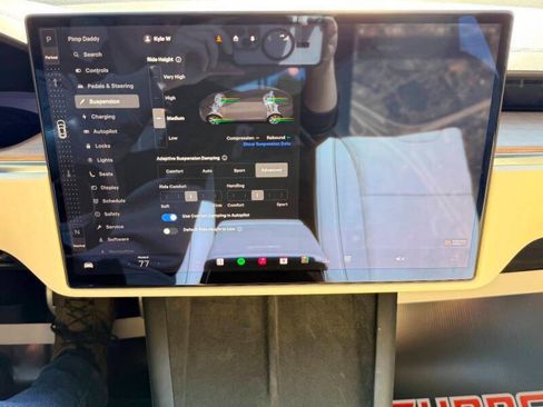 Used 2021 Tesla Model S Plaid image 25