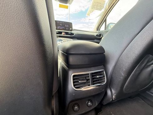 Used 2022 Hyundai Santa Fe XRT FWD image 18