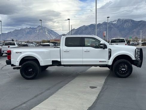 Used 2023 Ford F450 Lariat w/ Lariat Ultimate Package image 31