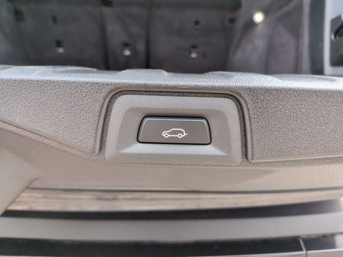 Certified 2025 BMW X5 xDrive40i w/ Premium Package image 40