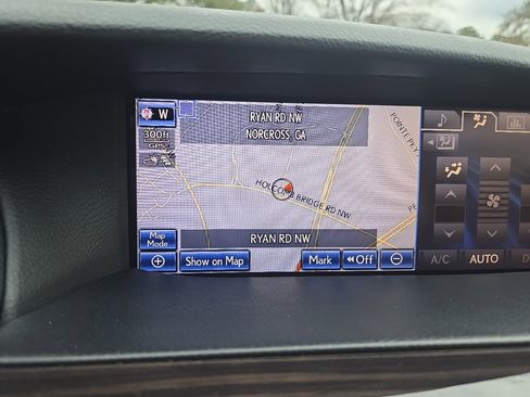 Used 2013 Lexus LS 460 image 29