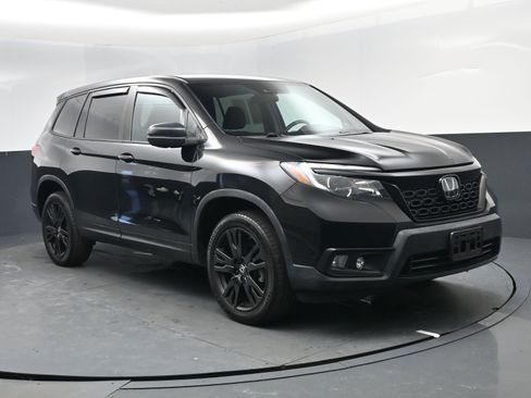 Used 2021 Honda Passport Sport image 8