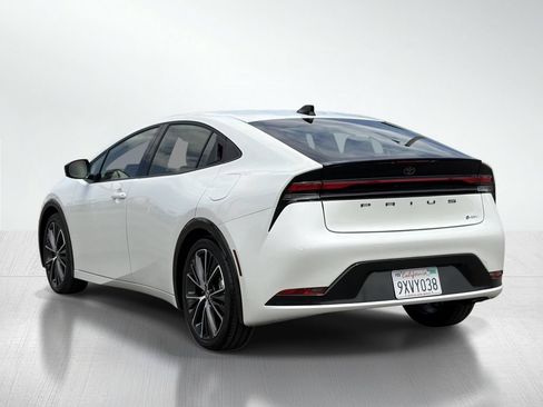 Certified 2026 Toyota Prius XLE FWD image 2