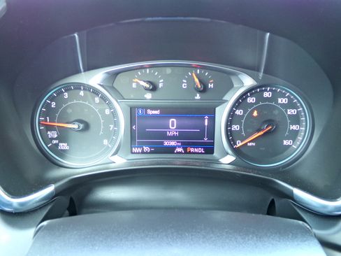 Used 2024 Chevrolet Equinox LT AWD/4WD image 8