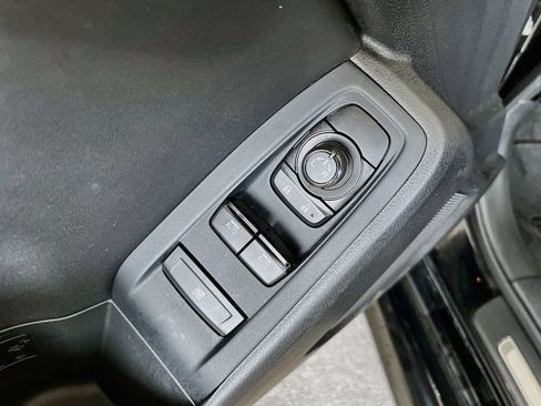 Used 2025 Toyota GR86 Premium RWD image 18