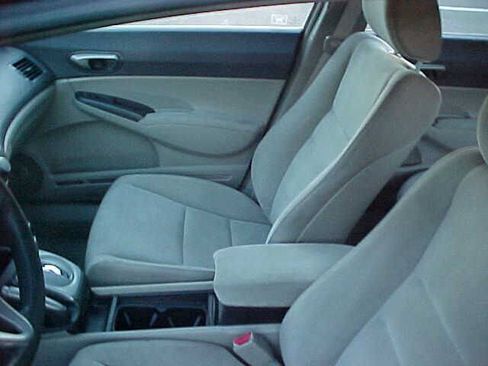 Used 2010 Honda Civic LX image 12