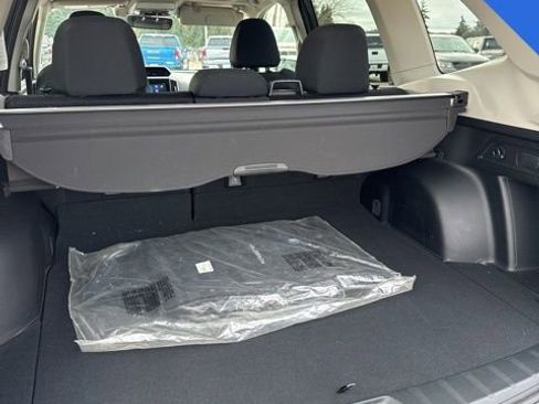 Used 2019 Subaru Forester Premium w/ Popular Package #1 image 10