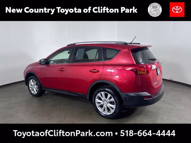 Used 2015 Toyota RAV4 Limited AWD/4WD image 5