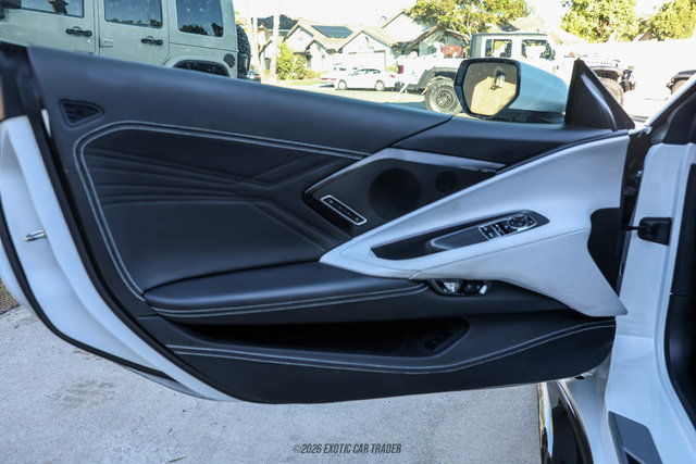 Used 2025 Chevrolet Corvette Z06 w/ Z07 Performance Package RWD image 41