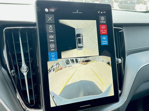 New 2026 Volvo XC60 T8 Polestar image 19