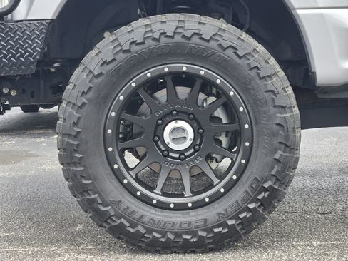 Used 2022 Ford F350 Lariat w/ Lariat Ultimate Package AWD/4WD image 11