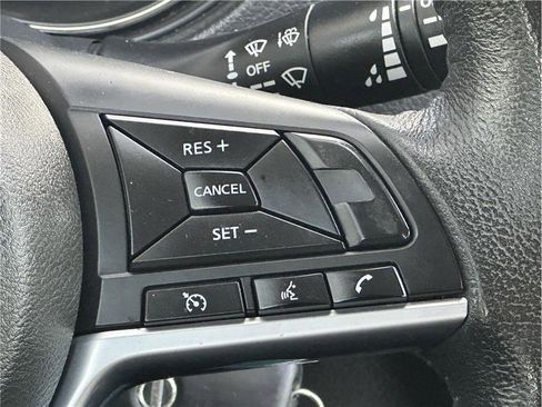 Used 2019 Nissan Rogue S w/ Special Edition Package AWD/4WD image 22