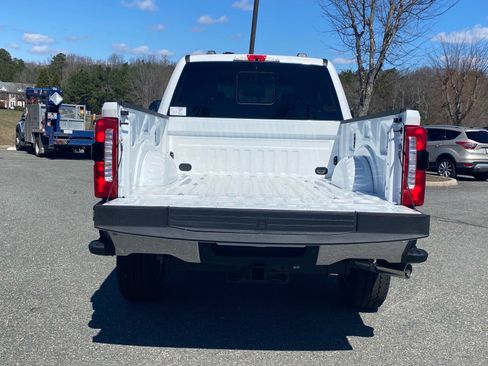 New 2026 Ford F350 Lariat w/ Lariat Premium Package image 6