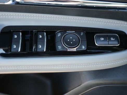 Used 2022 Lincoln Corsair AWD w/ Premium Package image 18