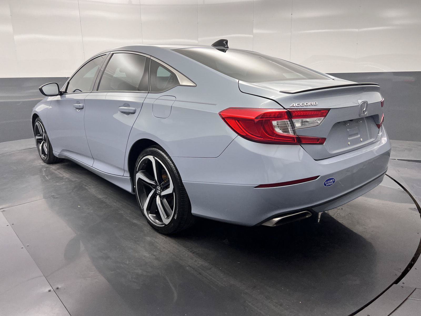 Used 2022 Honda Accord Sport image 5