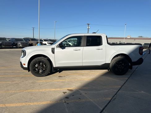 New 2026 Ford Maverick Lariat image 4