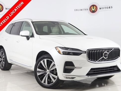 Used 2023 Volvo XC60 B5 Plus w/ Climate Package image 1
