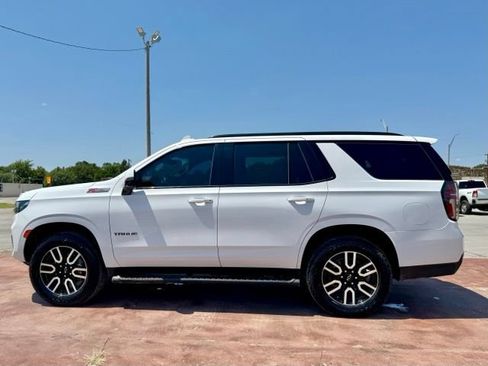 Used 2021 Chevrolet Tahoe Z71 w/ Z71 Signature Package AWD/4WD image 9