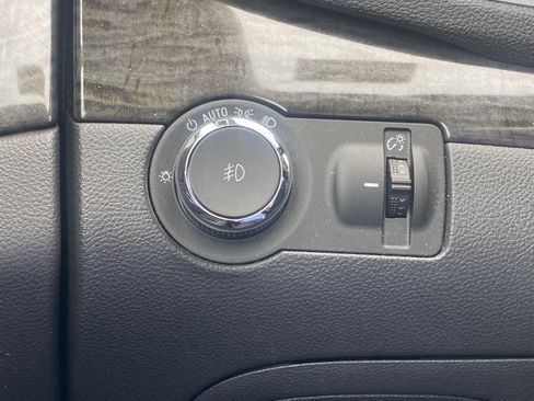 Used 2013 Buick Encore Convenience FWD image 19