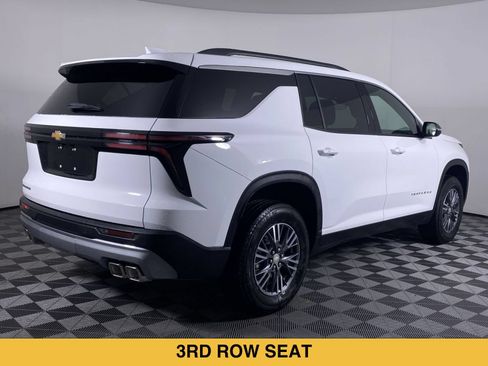 Certified 2026 Chevrolet Traverse LT FWD image 18
