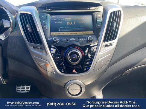 Used 2016 Hyundai Veloster w/ Option Group 02 FWD image 12