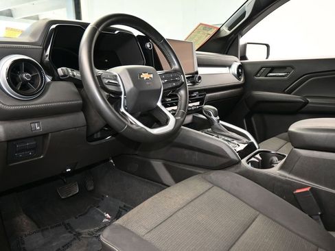 Used 2023 Chevrolet Colorado LT w/ LT Convenience Package image 12