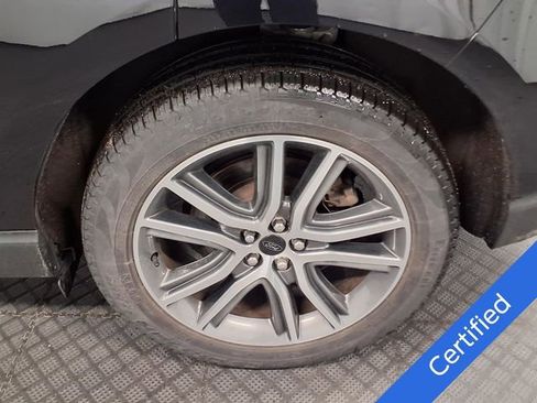 Used 2024 Ford Edge Titanium w/ Equipment Group 301A image 11