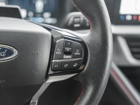 Used 2025 Ford Explorer ST-Line w/ ST-Line Street Pack image 30