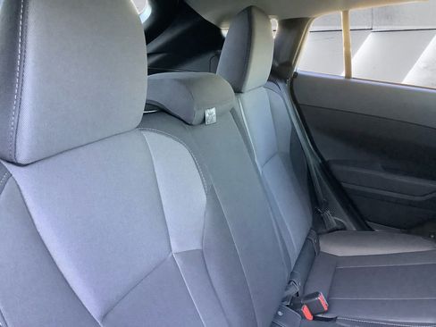 Used 2025 Subaru Crosstrek 2.0i AWD/4WD image 16