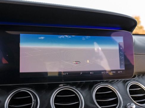 Used 2018 Mercedes-Benz E 43 AMG 4MATIC Sedan image 22