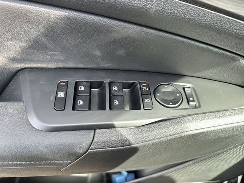 New 2026 Kia Sportage EX AWD/4WD image 5