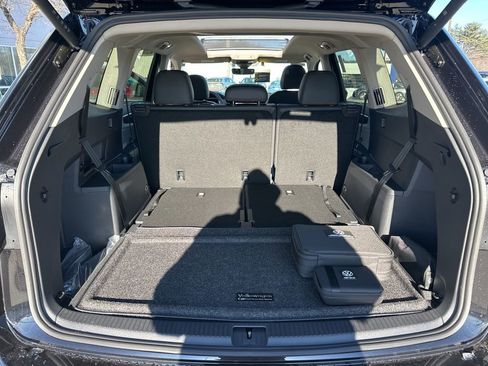 New 2026 Volkswagen Atlas Peak Edition image 22