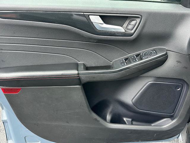 Used 2024 Ford Escape ST-Line AWD/4WD image 13