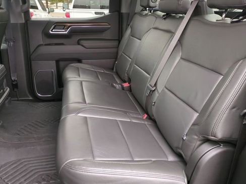 Used 2023 Chevrolet Silverado 1500 LT Trail Boss image 22