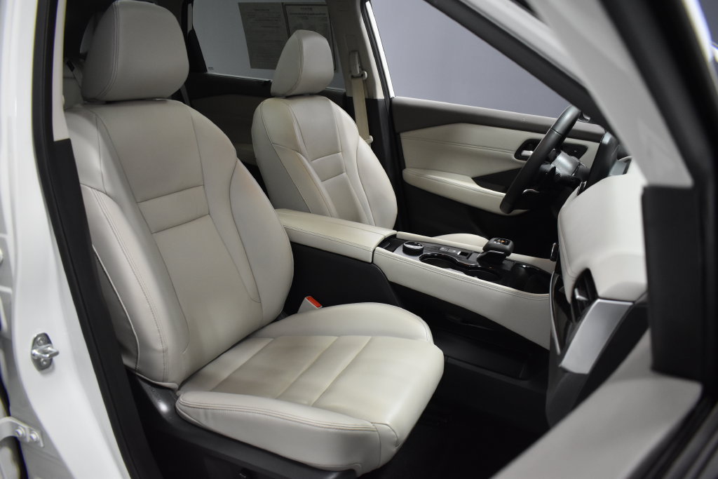 Certified 2023 Nissan Rogue SL w/ SL Premium Package AWD/4WD image 14