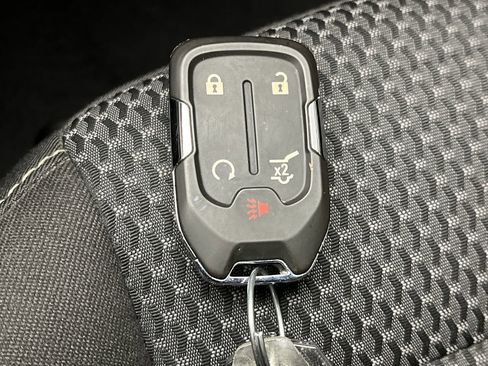 Certified 2021 GMC Acadia SLE w/ Driver Convenience Package image 28