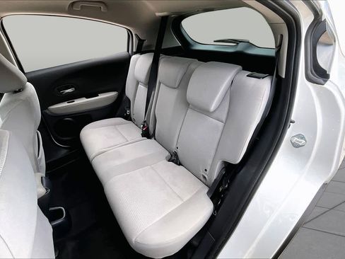 Certified 2021 Honda HR-V LX image 20