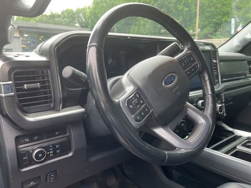 Used 2024 Ford F350 Lariat w/ Lariat Ultimate Package AWD/4WD image 8